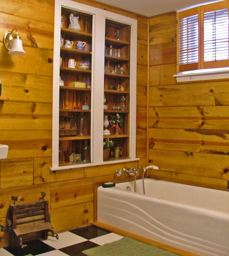 Just 6 steps from the Cameron Room is the roomy, private bath.